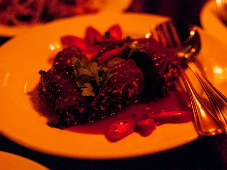 phnom-phen-cambodia-i-beef-rolls-with-fried-tree-ants