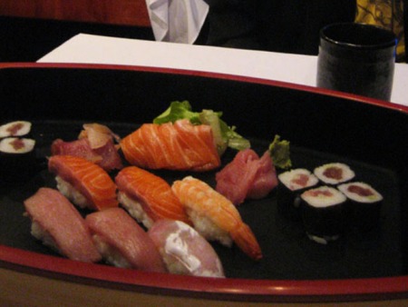 Sushi and sashimi platter for entree