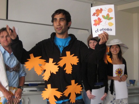 Travis teaching the class the Spanish word for Autumn