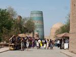 The bazaars around the Kalta Minor Minaret selling local Uzbek handicrafts