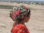 Turkmen women in traditional dress
