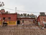 Kedar Ghat with Hindu temple
